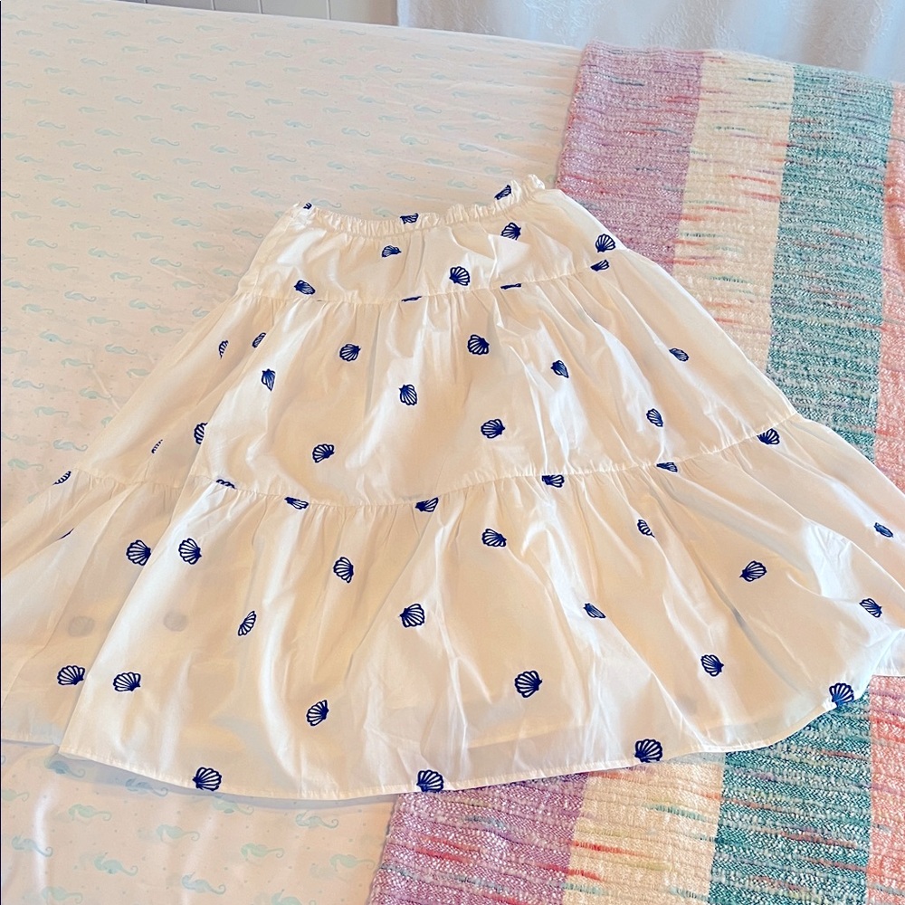 En Saison White Midi Skirt with Blue Shells